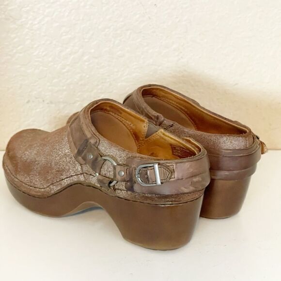 Ariat Western Abberly leather harness Buckle clogs. Size 9 - Picture 4 of 17